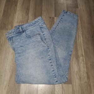 Womens Maurices Whitewash Blue Jeans